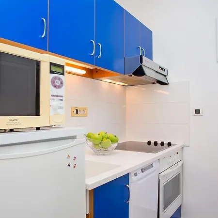 Apartman Zlatica By El-pi Tours