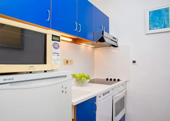 Apartamento Zlatica By El-pi Tours