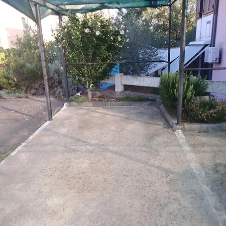 Apartament Zlatica By El-pi Tours Malinska